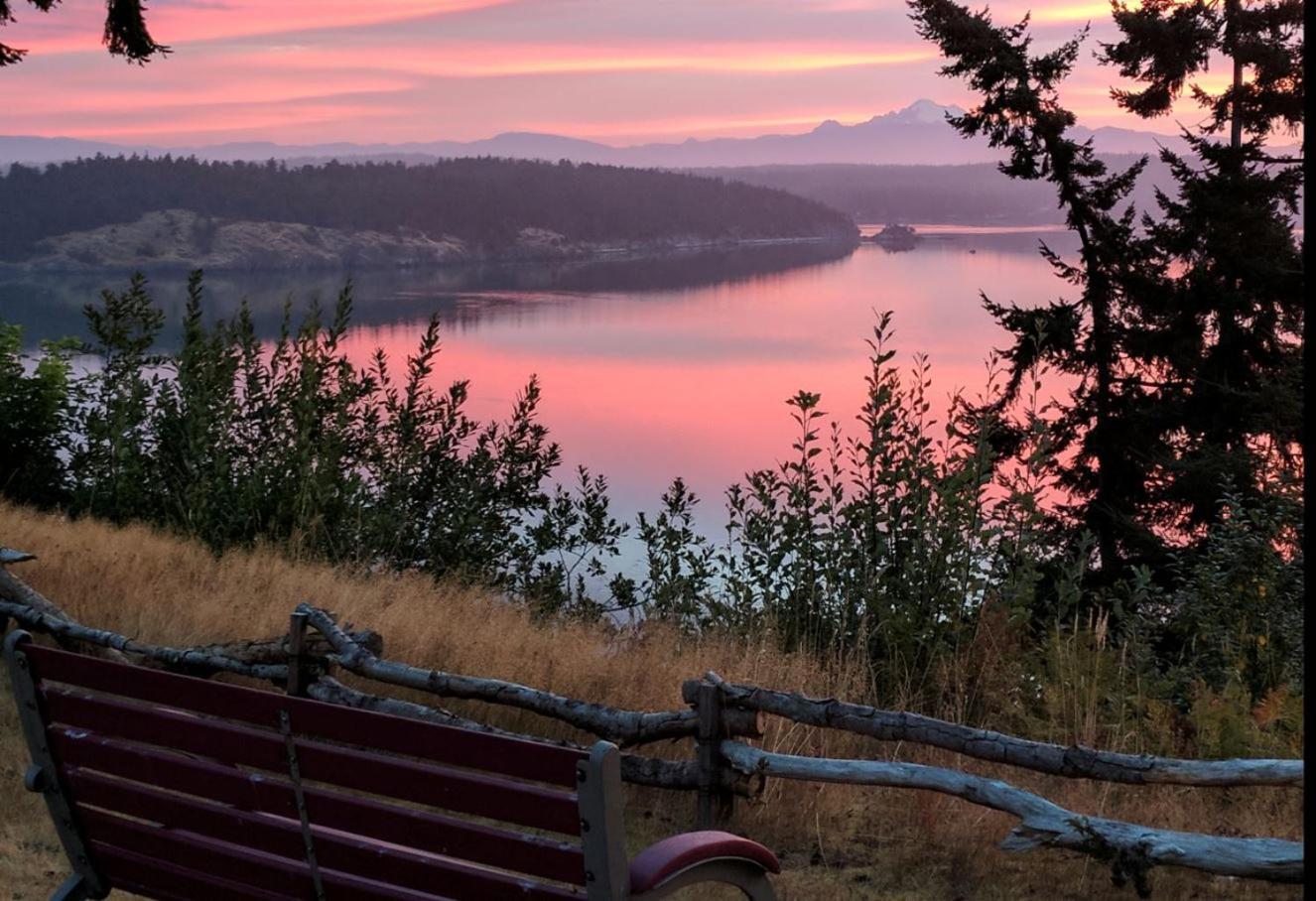 The Bluff On Whidbey Bed & Breakfast โอ๊คฮาร์เบอร์ ภายนอก รูปภาพ